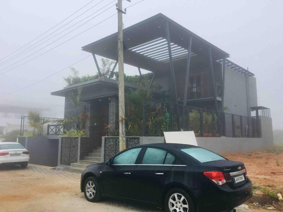 Varaa Villa Mysuru Zewnętrze zdjęcie